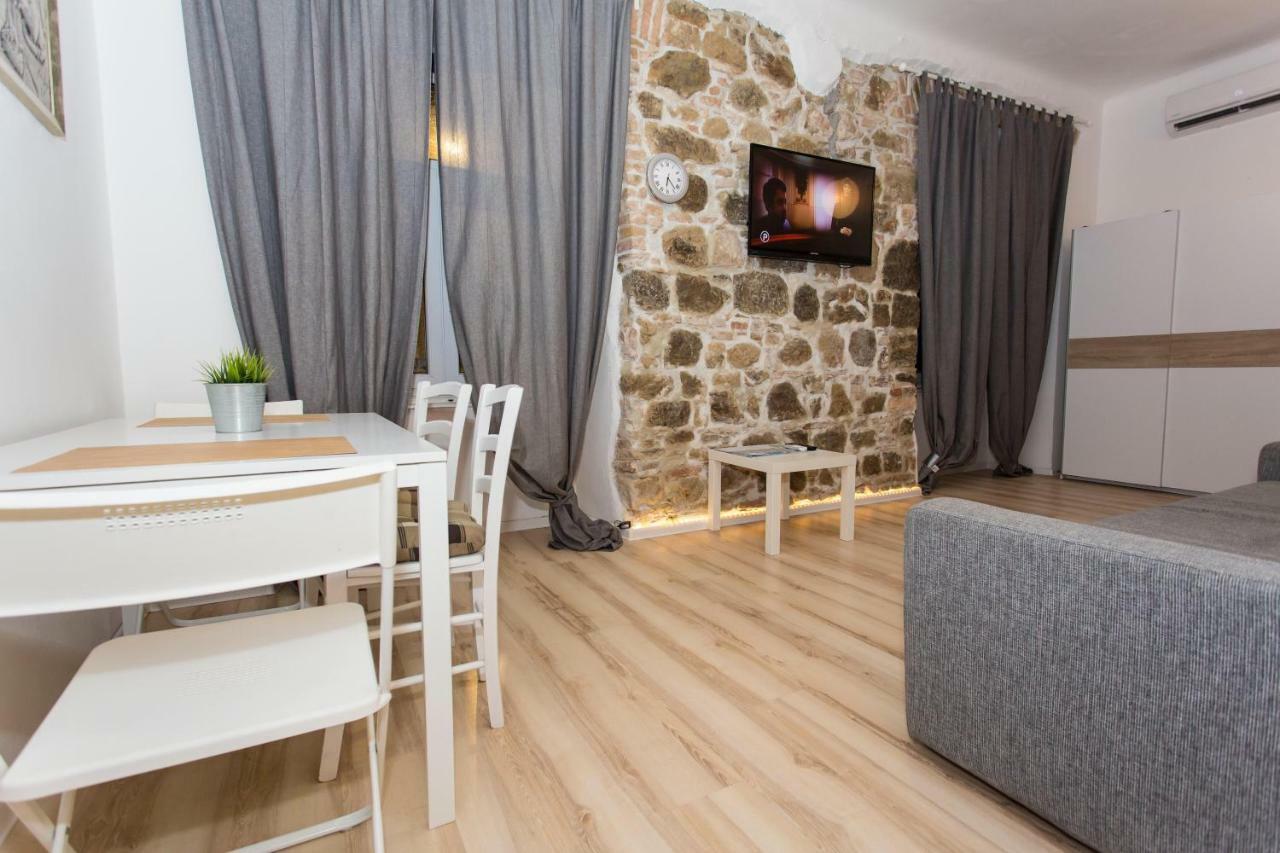 Apartment Stara Vrata Rijeka Exterior foto